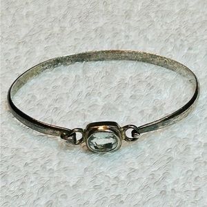💥Vintage Sterling Silver Bangle Bracelet with Light Blue Stone marked 925
